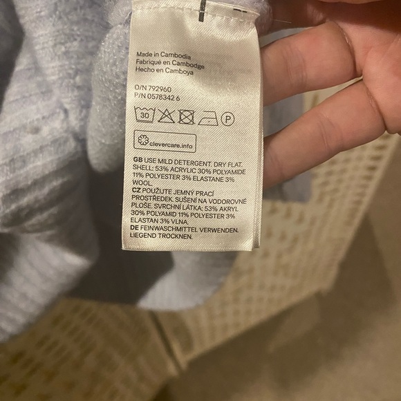 H&M Periwinkle Long Sleeve Wool Sweater M - Picture 3 of 6